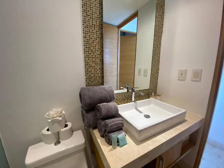 Anah - Brilliant Roof! Excelente Location, Full Gym! Apartment Playa del Carmen Mexico