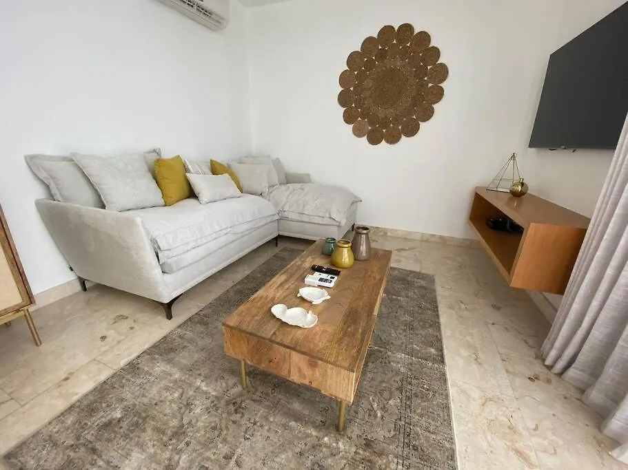 Anah - Brilliant Roof! Excelente Location, Full Gym! Apartment Playa del Carmen Mexico