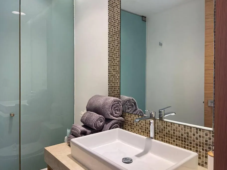 Anah - Brilliant Roof! Excelente Location, Full Gym! Apartment Playa del Carmen
